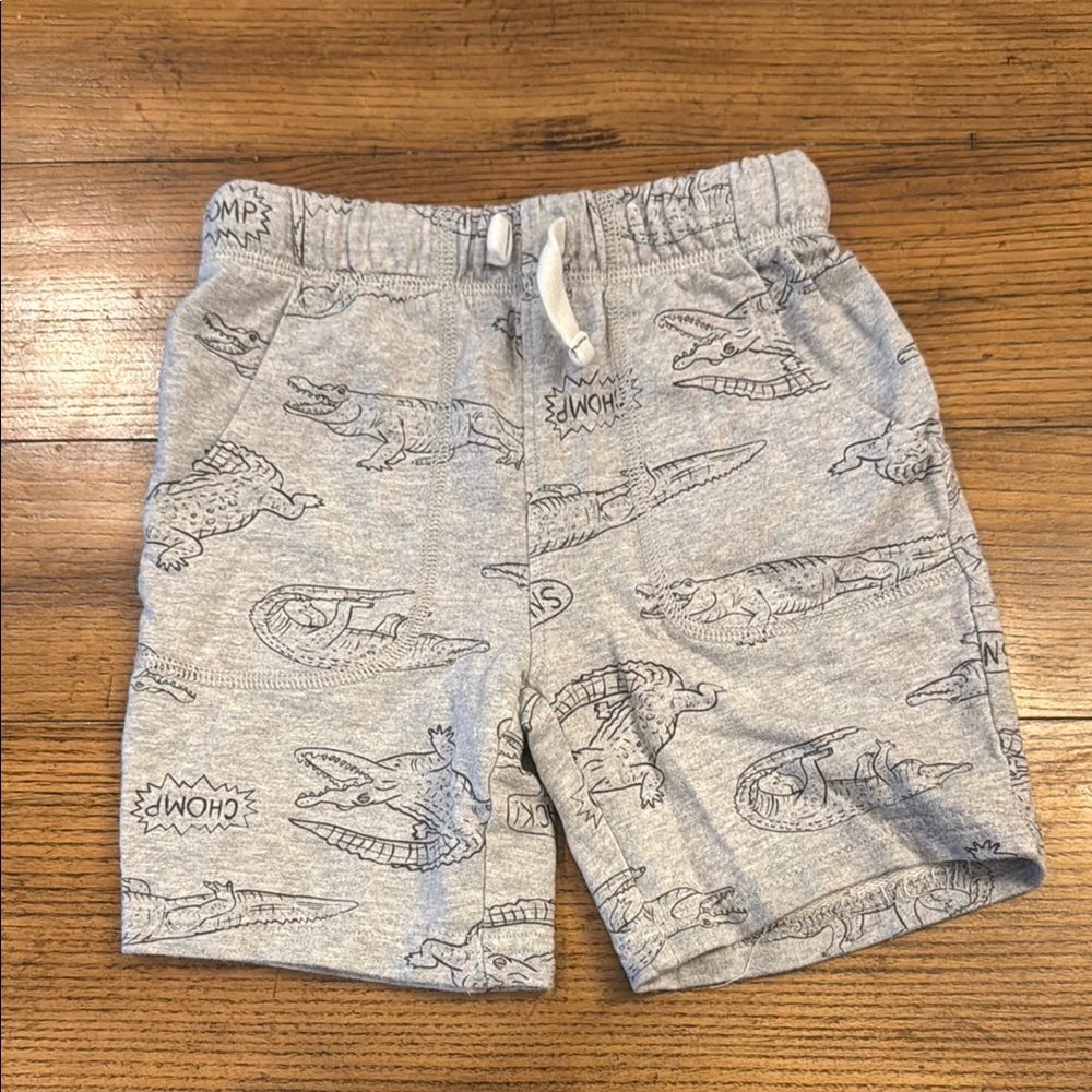 ☀️3 for $10☀️ Carter’s Alligator Shorts